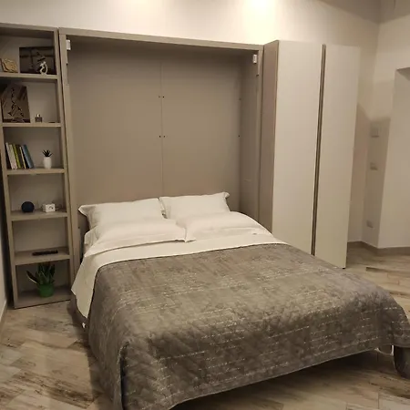 Alvin Casa * Rom